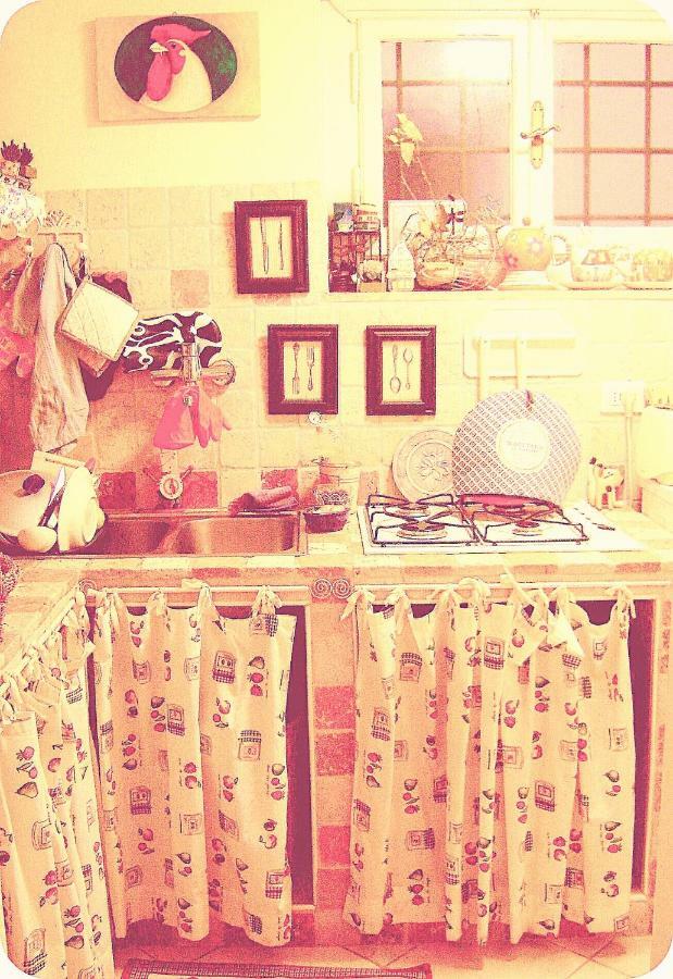 Hand Decorated House With Court Florencie Exteriér fotografie